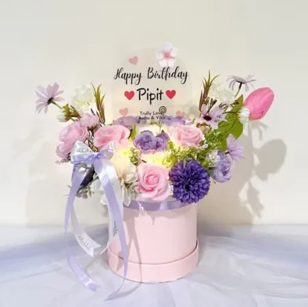 Bloom Box Akrilik Ucapan Ulang Tahun Sleman